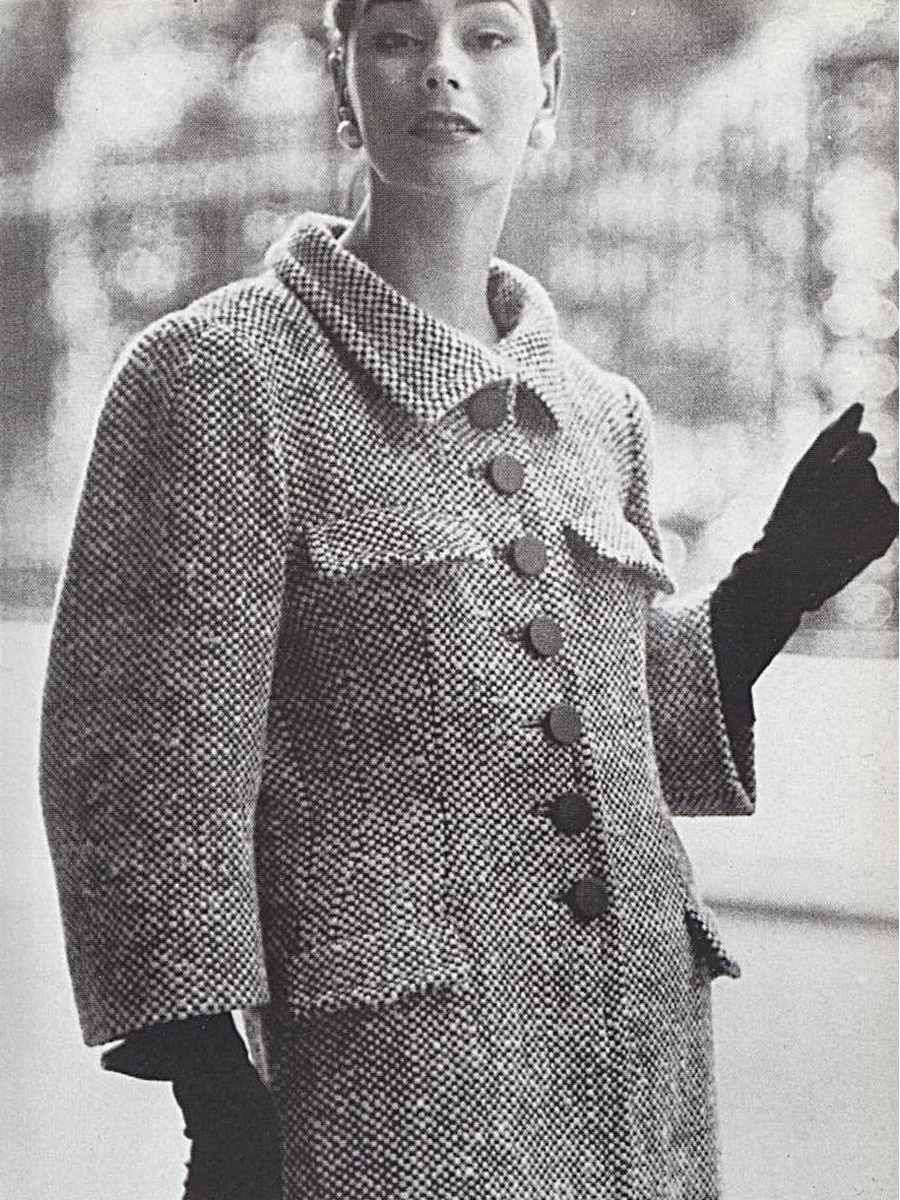 FALL 1953 BALENCIAGA Magazine: BALENCIAGA assouline book<br>Photo: Rawlings<br>Model: Anne Gunning