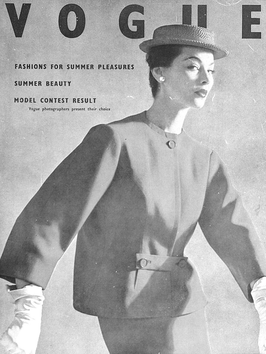 SPRING 1952 BALENCIAGA Magazine : VOGUE UK 1952 June vol.108-No.6<br>Photo : Horst<br>Mannequin : Eva Gerney